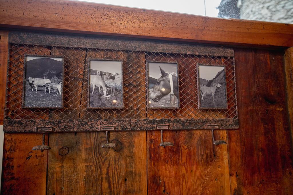 R De Rural - Casa Rural De Les Arnes انكامب الغرفة الصورة